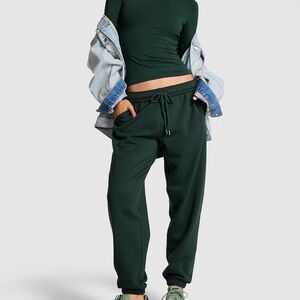 NEW PINK CAMPUS FLEECE SWEATPANTS MULTIPLE SIZES